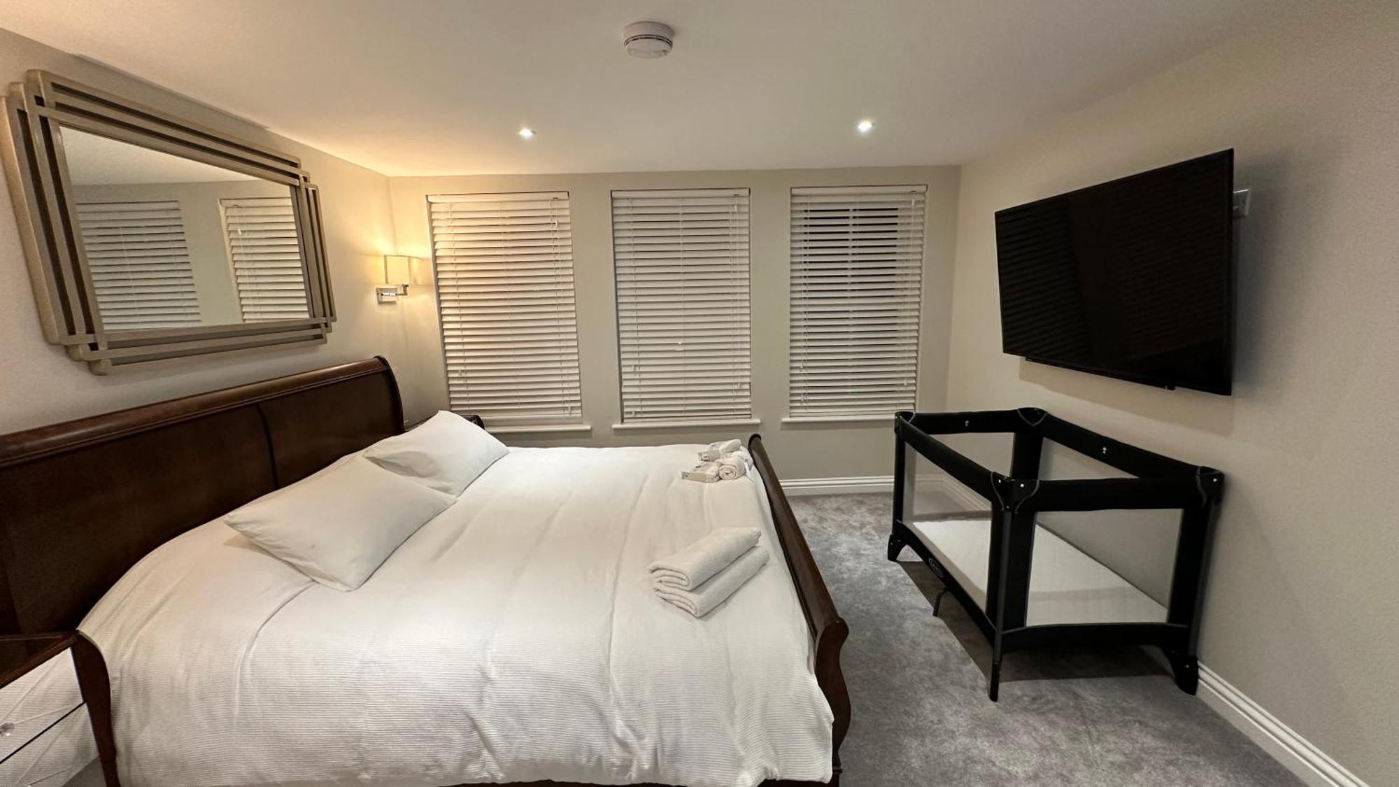 Harper Luxe Serviced Apartments Dunstable Esterno foto
